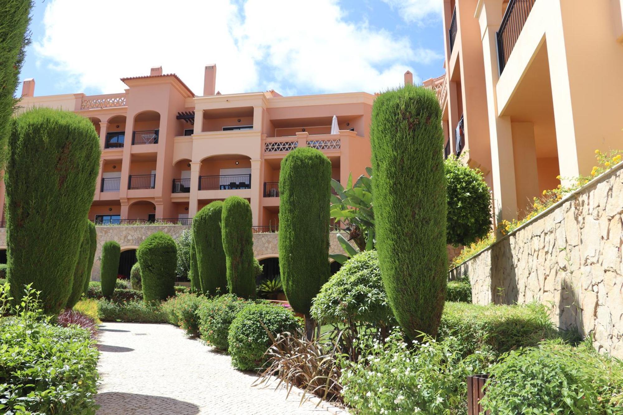 Luxury 3-Bedroom Apartment At High-End Praia Da Luz Exterior photo